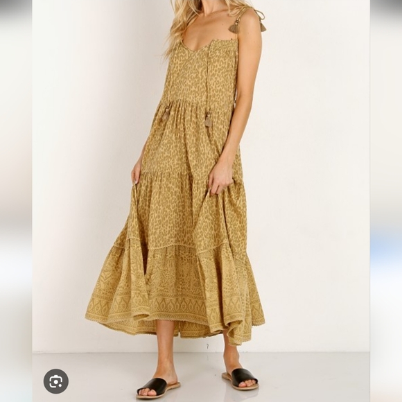 🪄 Vintage Spell Wild Thing Strappy Maxi Dress Size Small